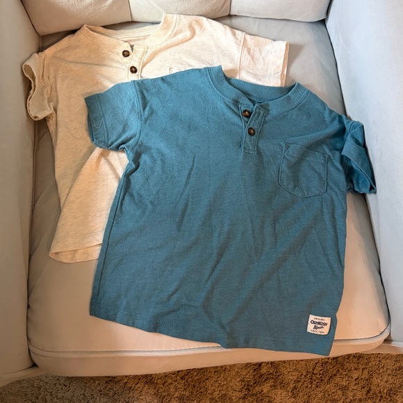 OshKosh B'gosh Other - OshKosh B'gosh Short-Sleeve Henley Tee Set - 3T